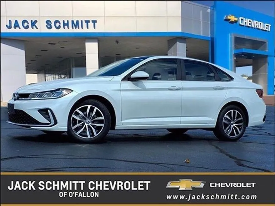 2025 Volkswagen Jetta 1.5T SE photo 1