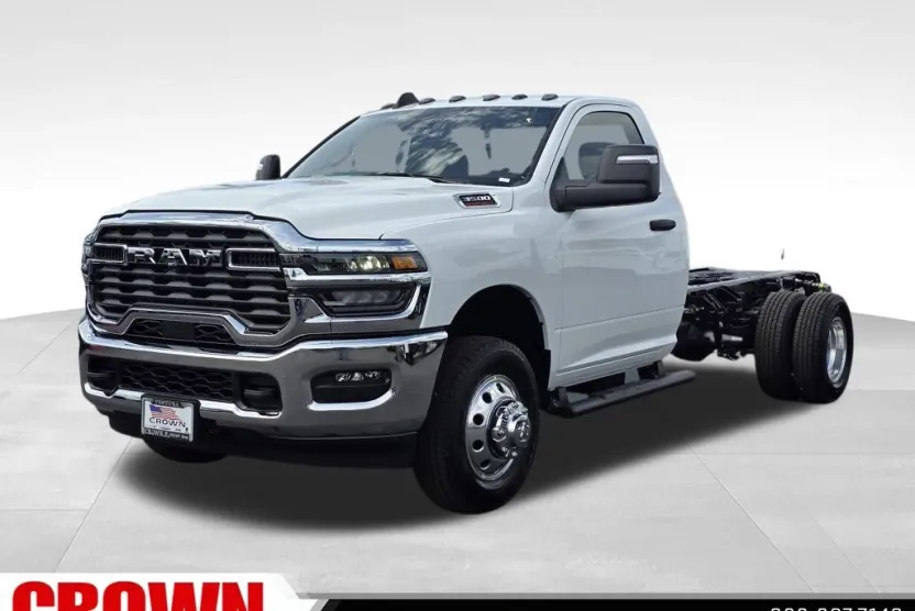 2026 Ram 3500 Tradesman photo 1