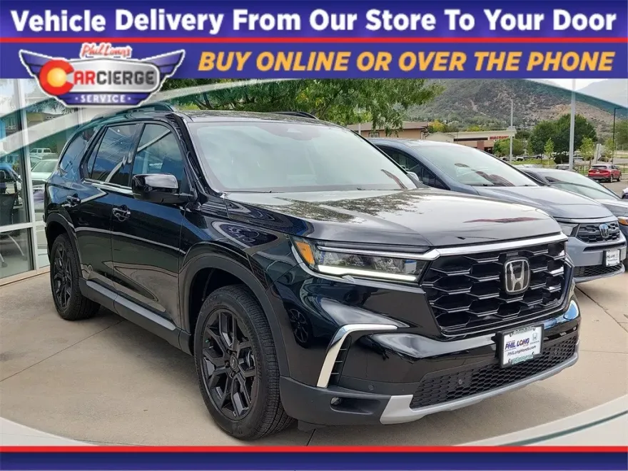 2025 Honda Pilot Touring photo 1