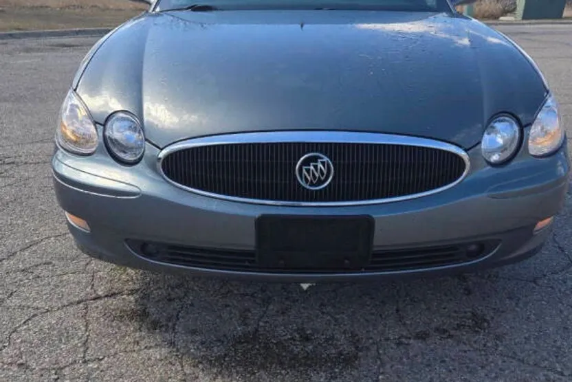 2007 Buick LaCrosse CX photo 1