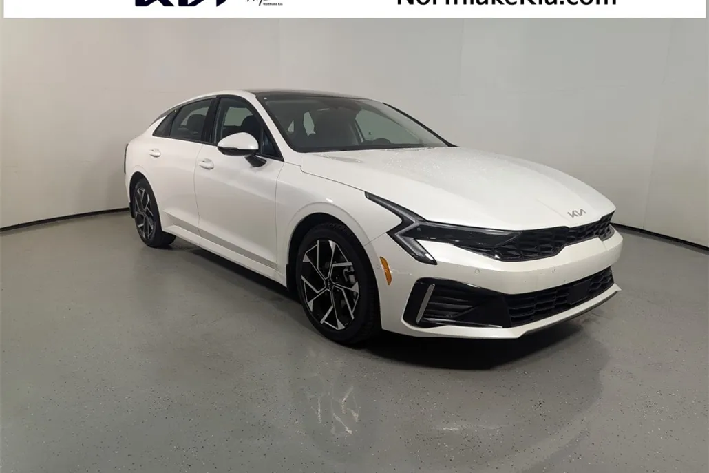 2026 Kia K5 EX photo 1
