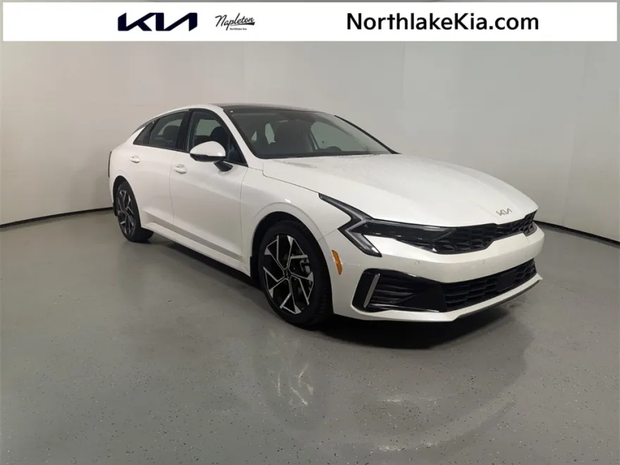 2026 Kia K5 EX photo 1