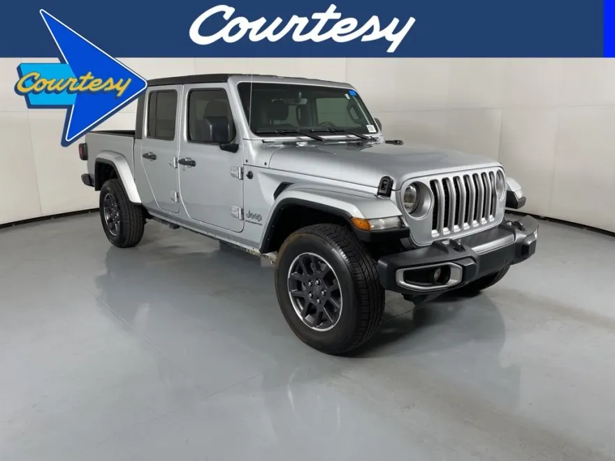 2023 Jeep Gladiator Overland photo 1