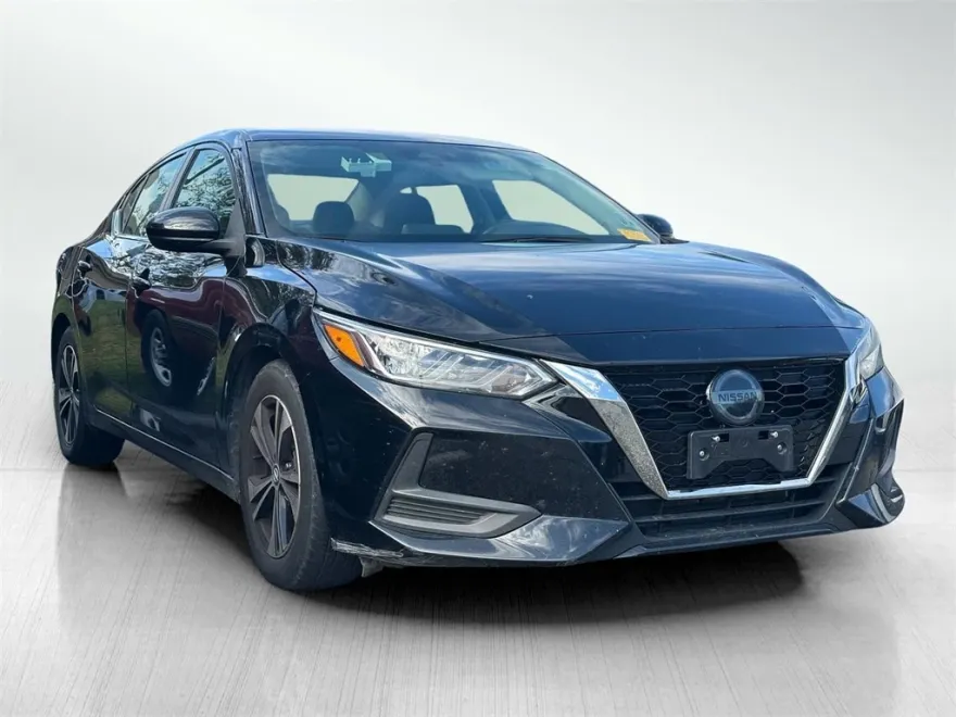 2022 Nissan Sentra SV photo 1