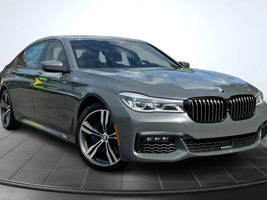 2018 Bmw 750i / B7 photo 1