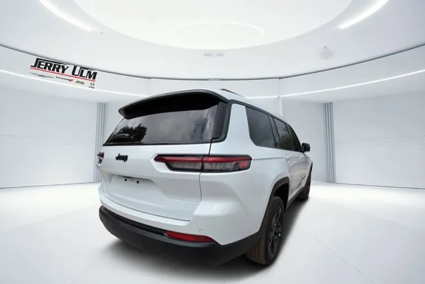 2025 Jeep Grand Cherokee Altitude X photo 1
