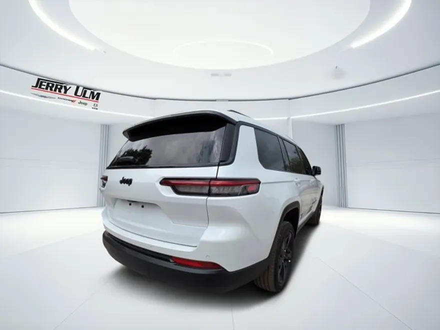 2025 Jeep Grand Cherokee Altitude X photo 1