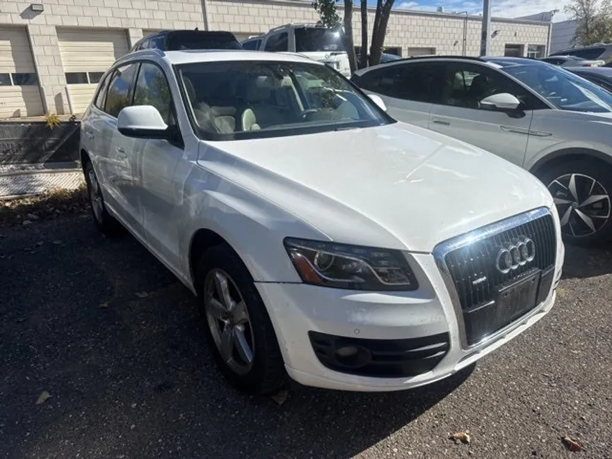 2010 Audi Q5 3.2 Premium photo 1