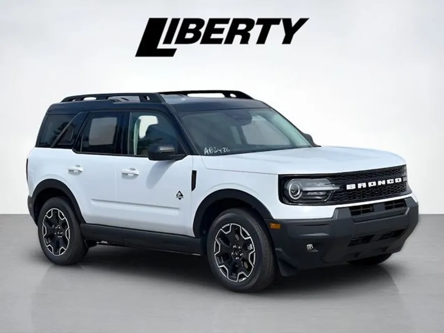 2025 Ford Bronco Sport Outer Banks photo 1