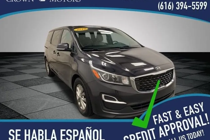 2019 Kia Sedona LX photo 1