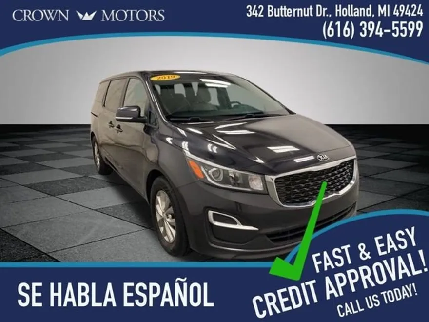 2019 Kia Sedona LX photo 1