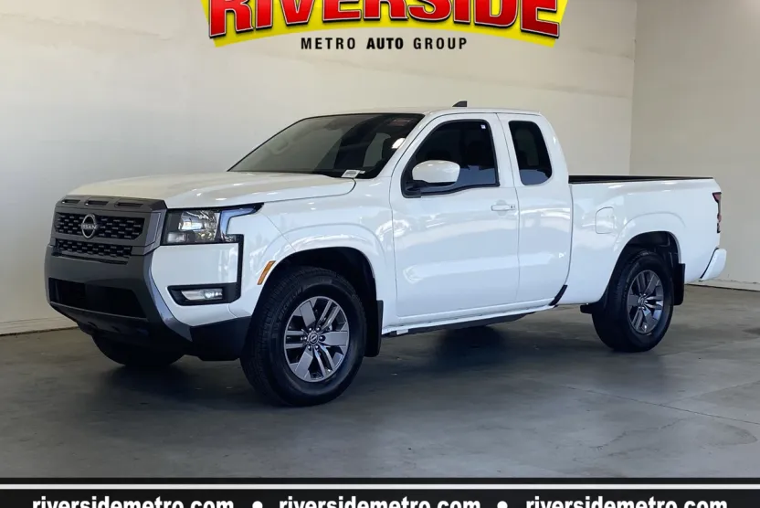 2025 Nissan Frontier SV King Cab photo 1