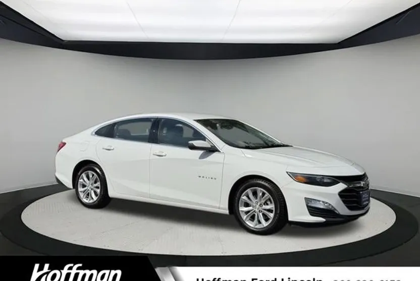 2020 Chevrolet Malibu 1LT photo 1