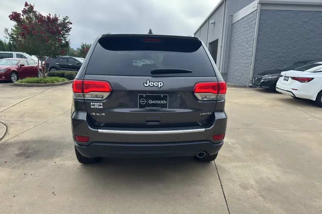 2018 Jeep Grand Cherokee Limited photo 1