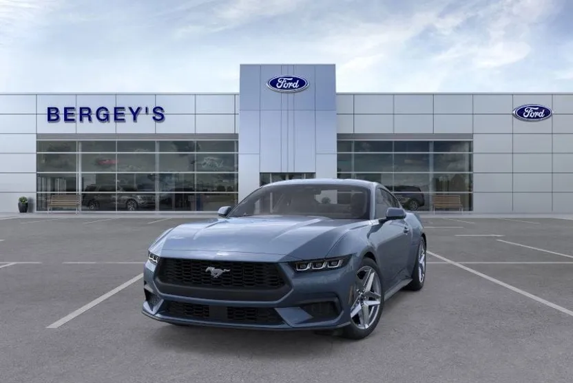 2025 Ford Mustang EcoBoost Premium photo 1