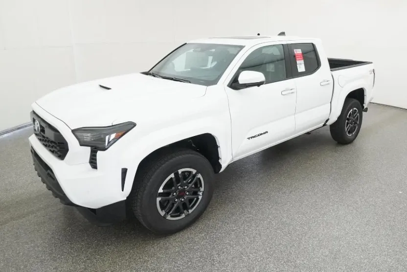 2025 Toyota Tacoma TRD Sport Double Cab photo 1