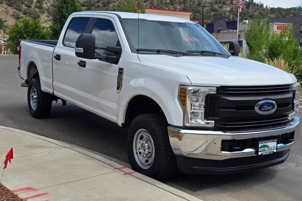 2019 Ford F-250 photo 1