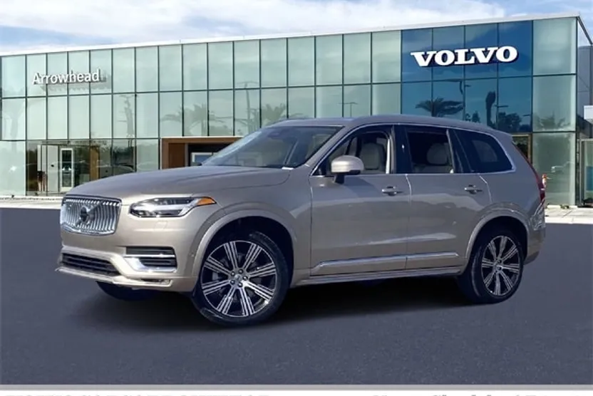 2025 Volvo XC90 photo 1
