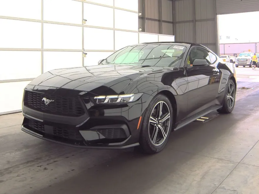 2024 Ford Mustang photo 1