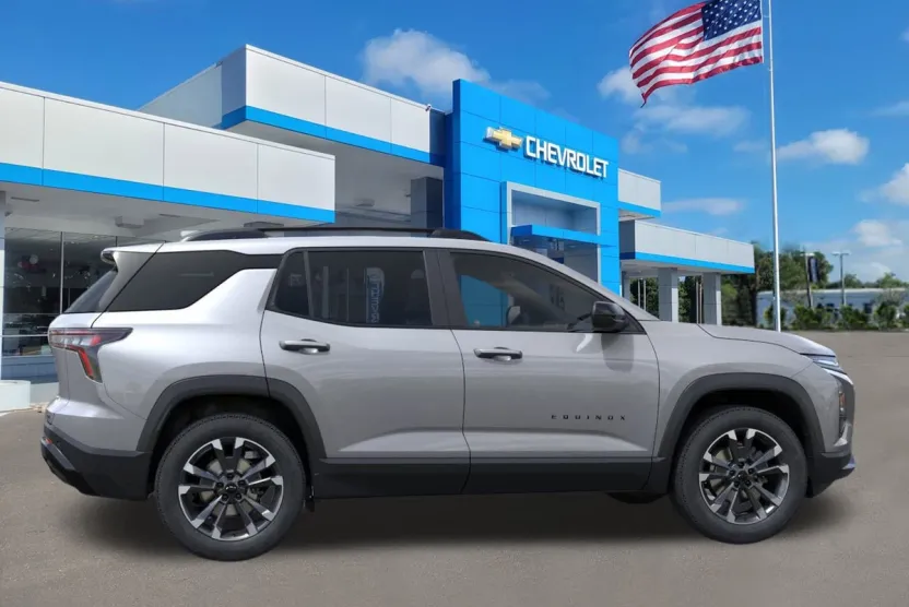 2026 Chevrolet Equinox RS photo 1