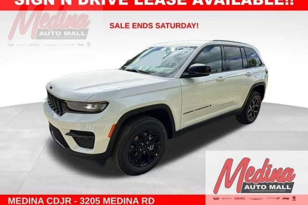 2025 Jeep Grand Cherokee Altitude photo 1