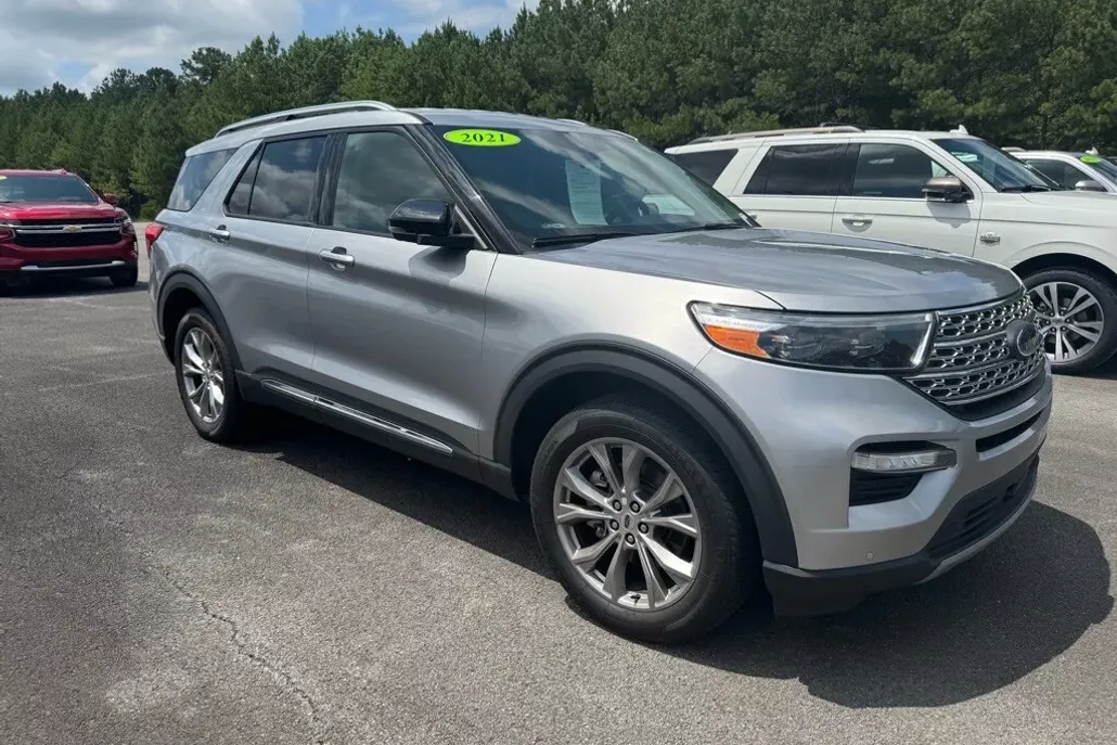2021 Ford Explorer Limited photo 1