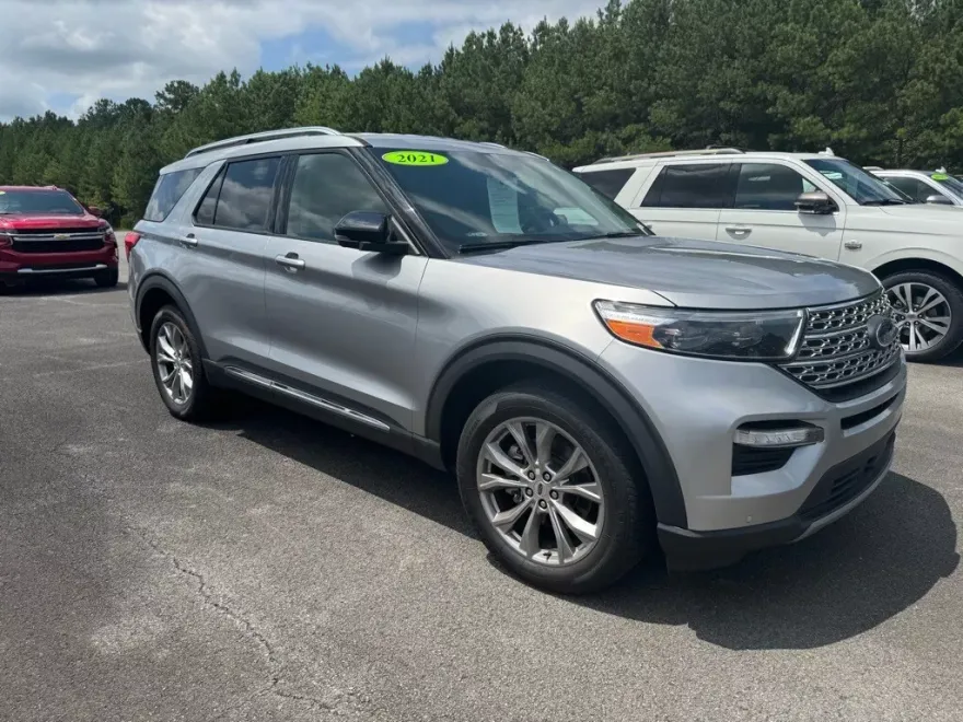 2021 Ford Explorer Limited photo 1