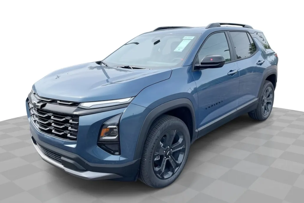 2026 Chevrolet Equinox LT photo 1