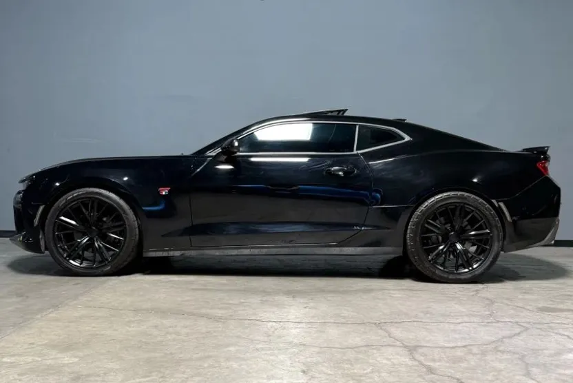2017 Chevrolet Camaro SS Coupe photo 1