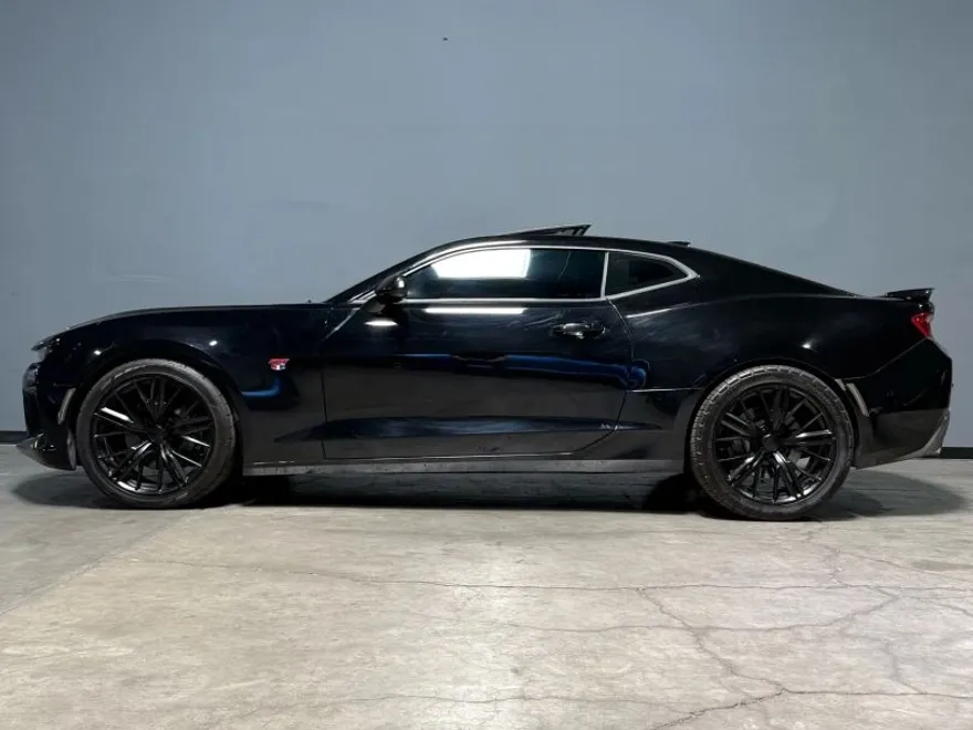2017 Chevrolet Camaro SS Coupe photo 1