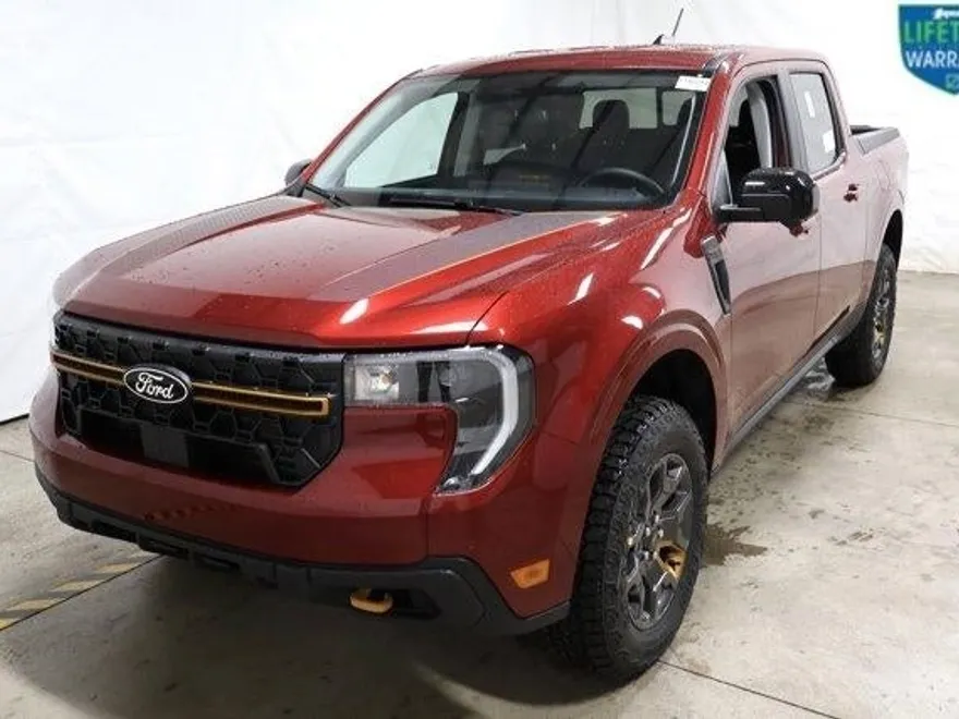 2025 Ford Maverick Tremor photo 1