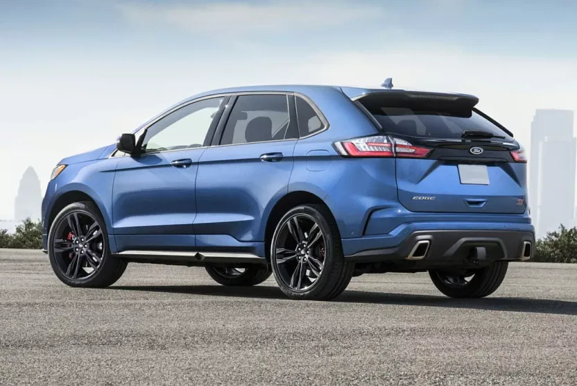 2019 Ford Edge ST photo 1