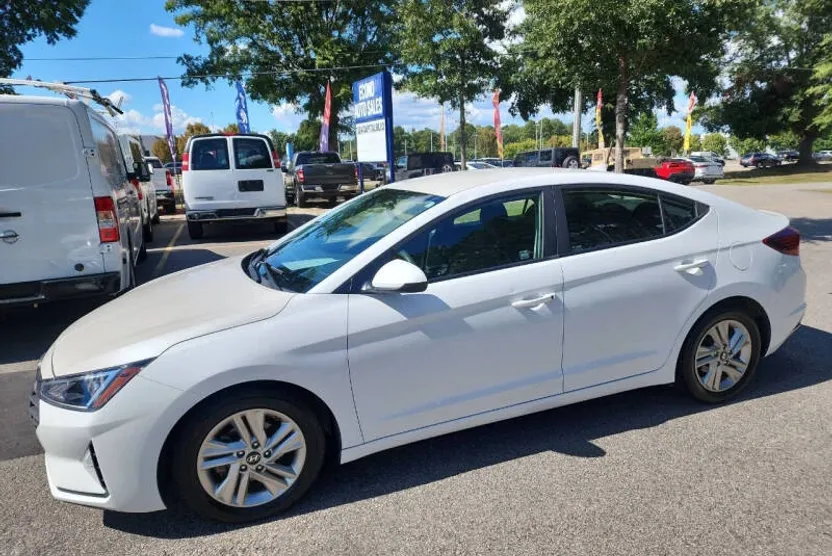2019 Hyundai Elantra SEL Value Edition Limited photo 1