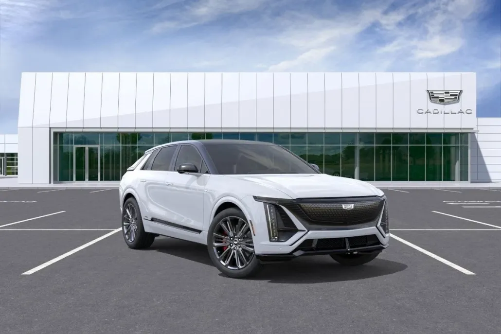 2026 Cadillac Lyriq photo 1