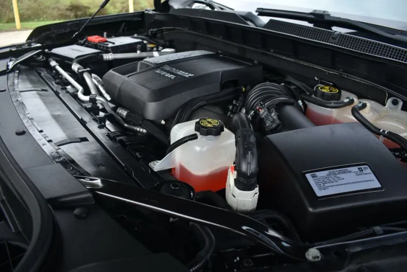2021 Chevrolet Suburban RST photo 1