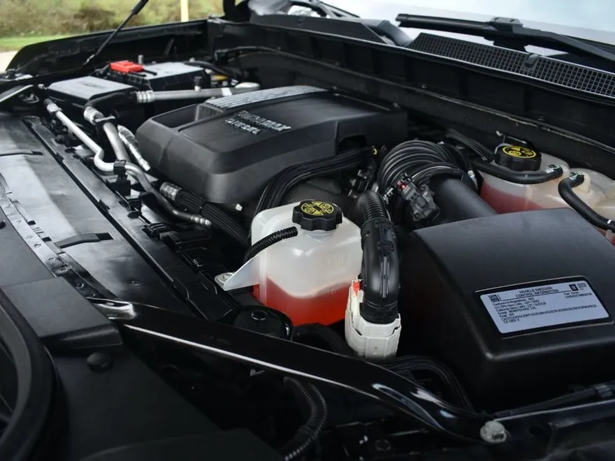 2021 Chevrolet Suburban RST photo 1