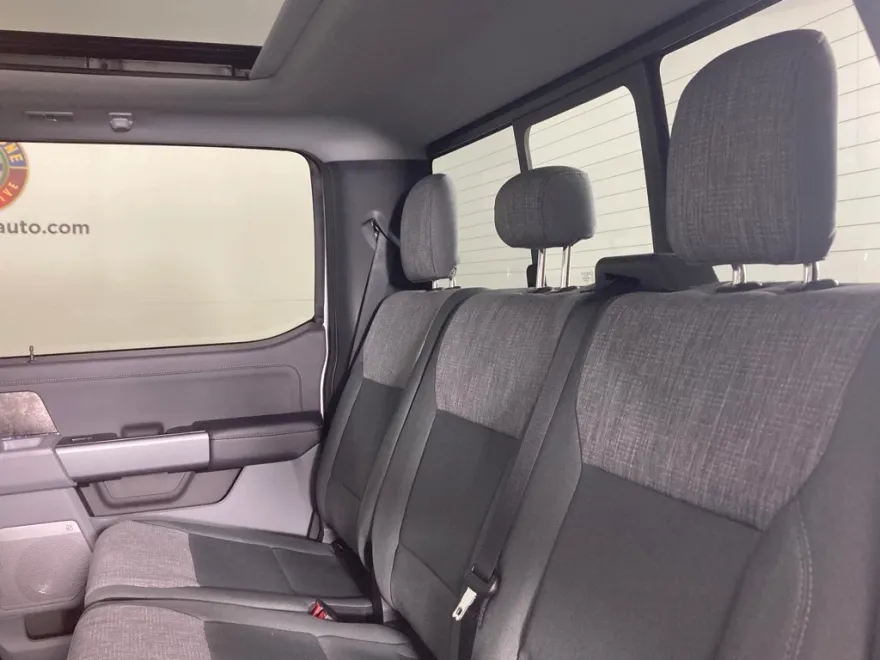 2025 Ford F-350 photo 1