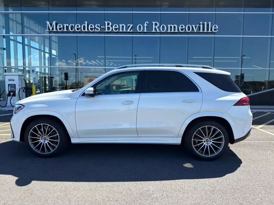 2024 Mercedes Benz GLE 350 4MATIC photo 1
