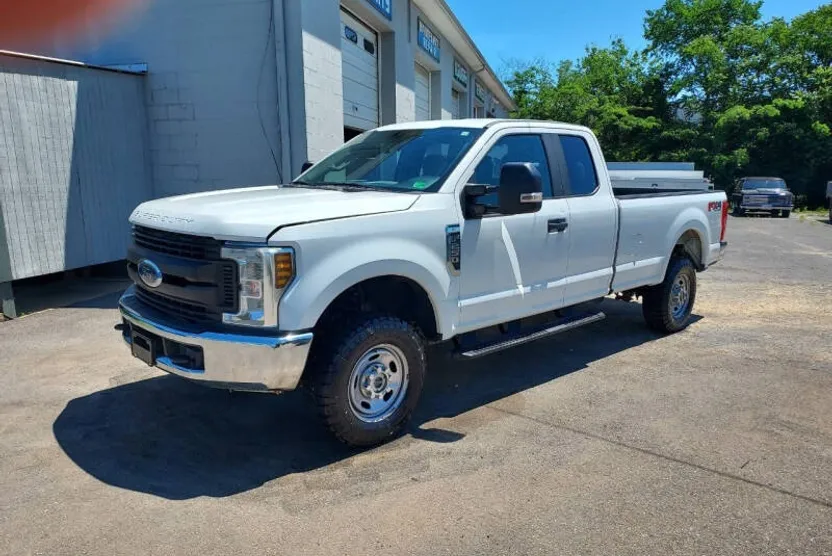 2019 Ford F-250 XL photo 1