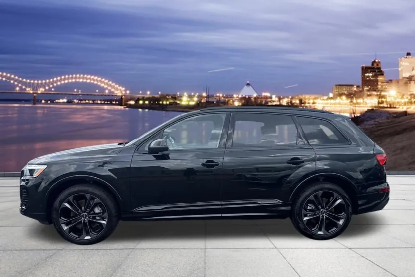 2025 Audi Q7 55 Premium Plus photo 1