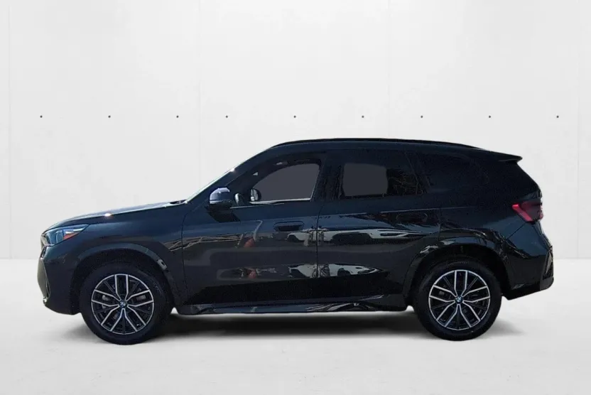 2023 Bmw X1 XDrive28i photo 1