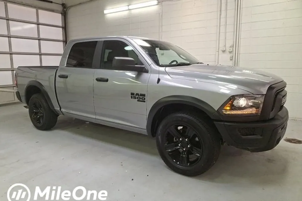 2024 Ram 1500 Classic Warlock photo 1