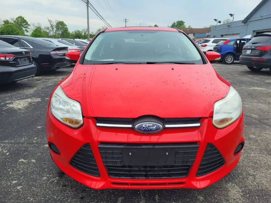 2013 Ford Focus SE photo 1