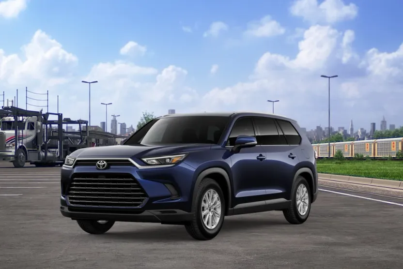 2026 Toyota Grand Highlander XLE AWD photo 1