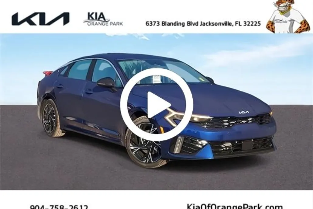 2025 Kia K5 GT-Line photo 1