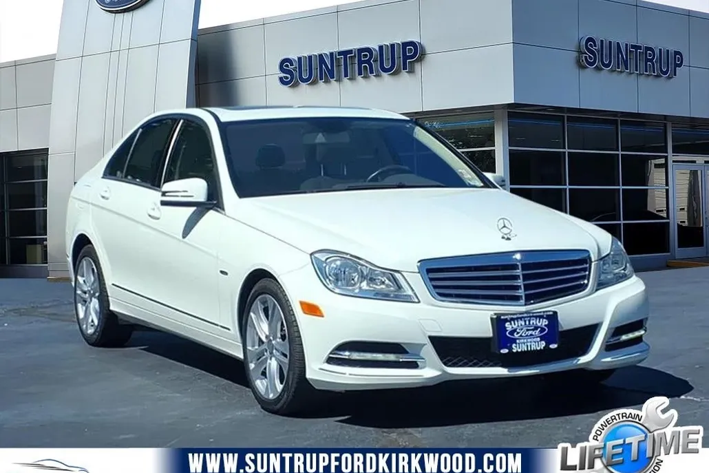 2012 Mercedes Benz C 250 photo 1