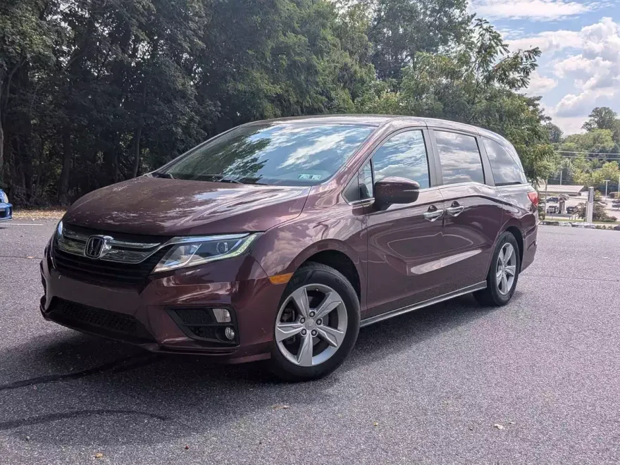 2019 Honda Odyssey EX-L photo 1