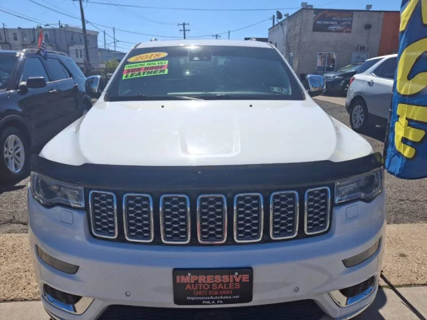 2018 Jeep Grand Cherokee Summit photo 1