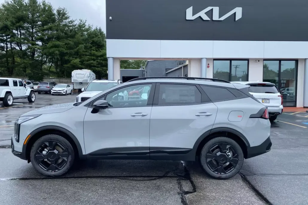 2026 Kia Sportage X-Line photo 1