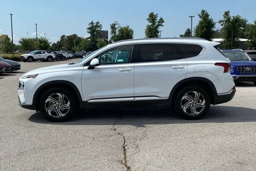 2021 Hyundai Santa Fe SEL photo 1
